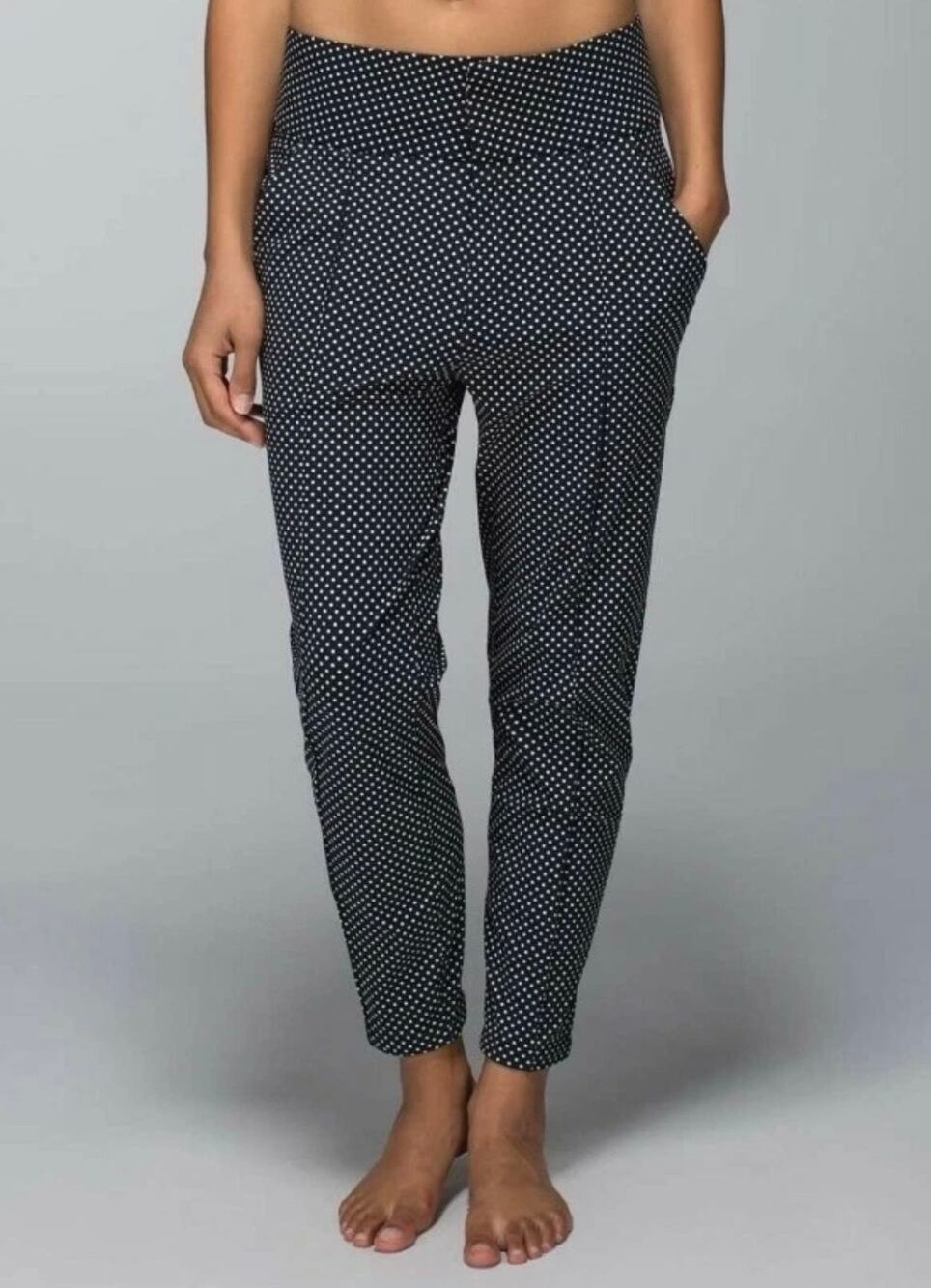 Lululemon Women’s DEPARTURE PANTS 6 Lightweight Everyday Comfort Career Casual